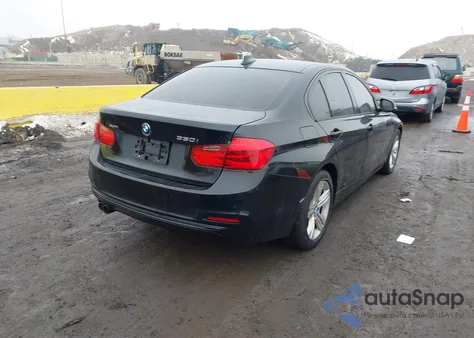 2017 BMW 330I xDrive z USA, uszkodzony, nr VIN WBA8D9G3XHNU62203